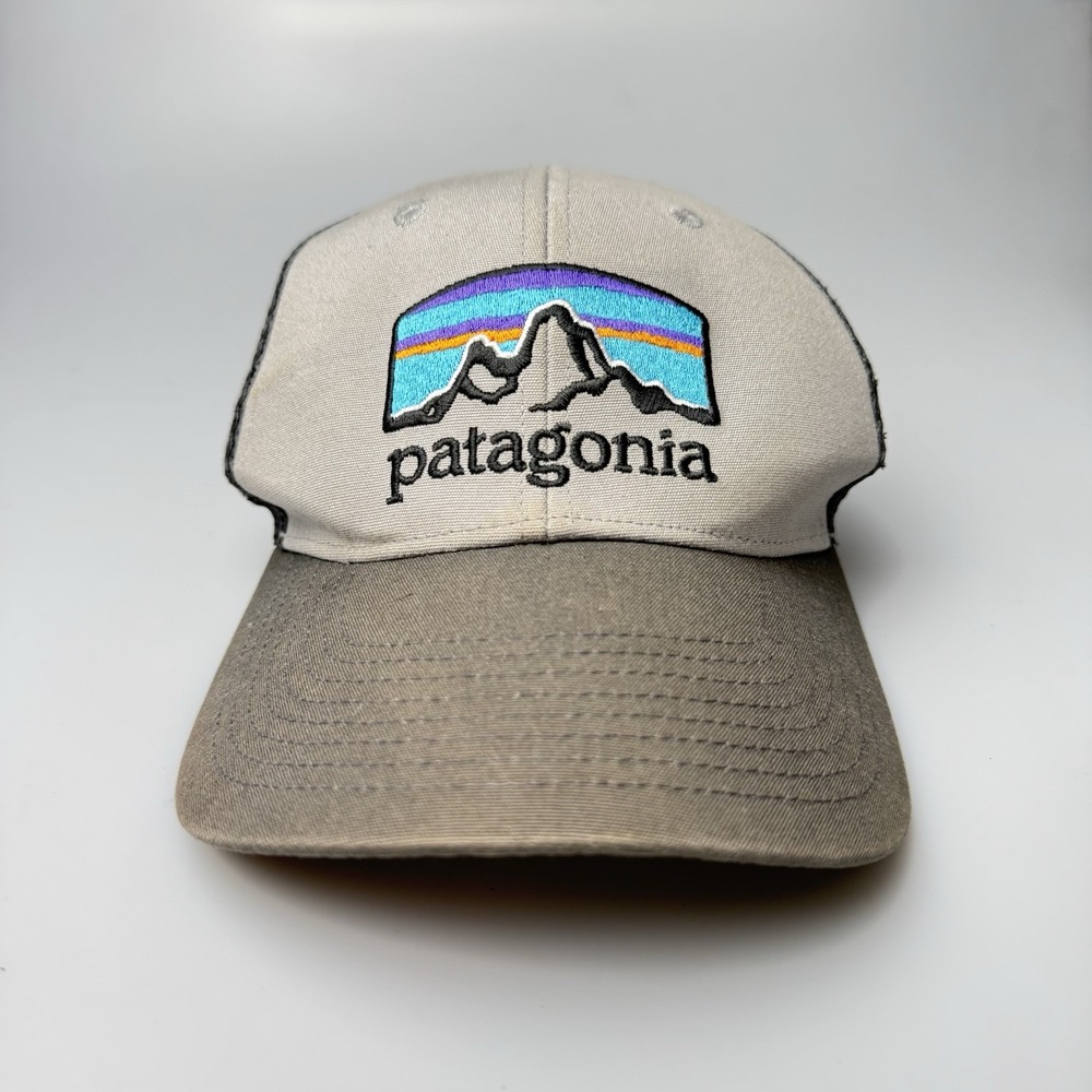 Patagonia Hat Cap Adjustable Unisex Mountain Range‎ Logo Patch Mesh Trucker
